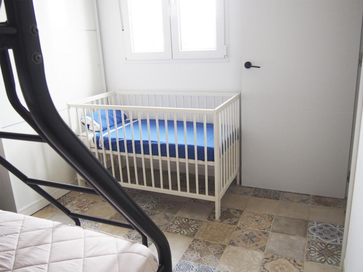 הוילה Casa En L'Ampolla, Patio Y Bbq, Cerca De La Playa, Pet Friendly מראה חיצוני תמונה